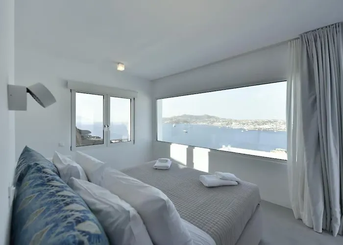 Aethereal With Private Pool And Town Views